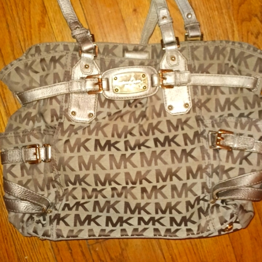 Michael Kors shoulder bag